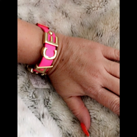 Bracelets $8 each - Picture 4 of 13